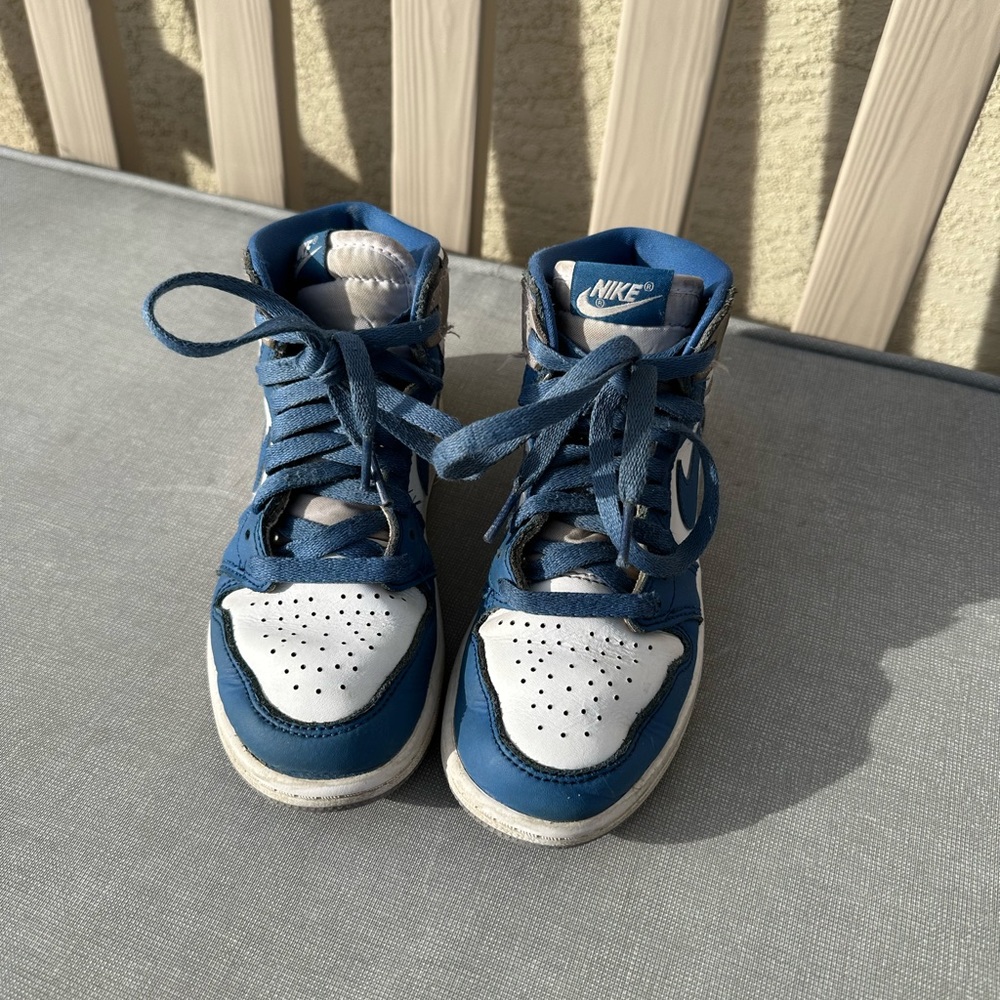 Used Jordan sneakers